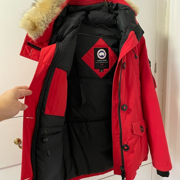 Canada Goose Coat - Picture 10 of 15